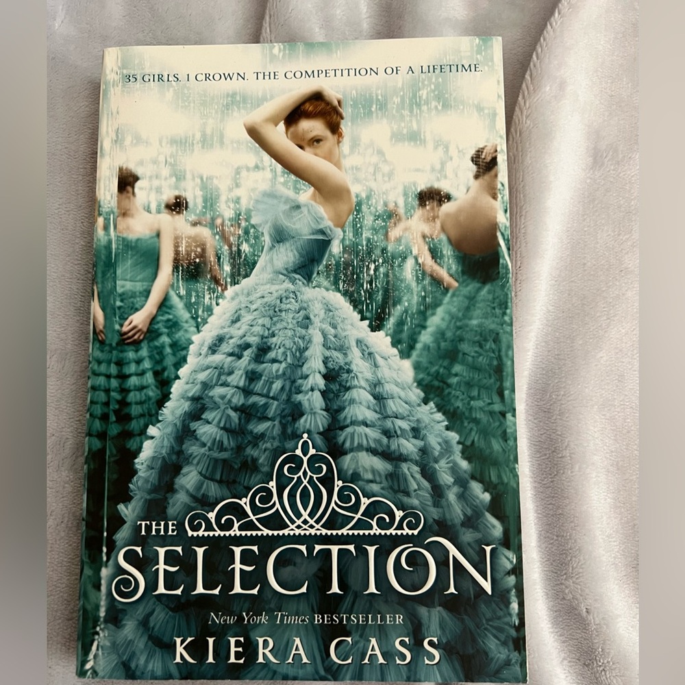 The Selection by Kiera Cass